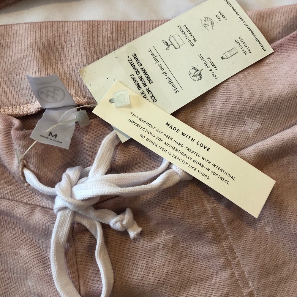 Nordstrom Rack Pajama Set (Alternative) - Picture 4 of 4